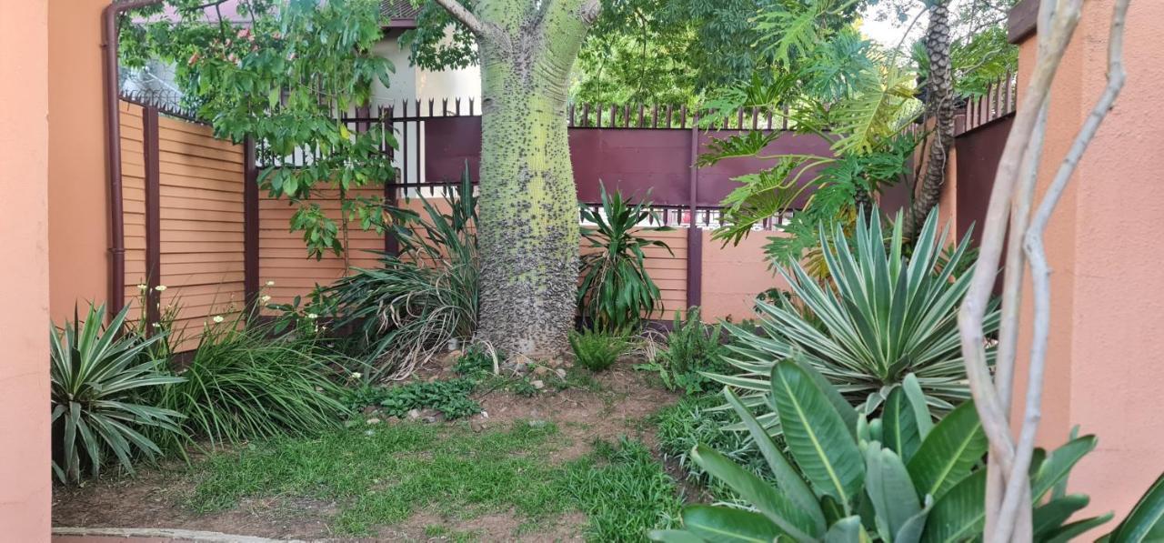 My House Guest House Pretoria Exterior photo