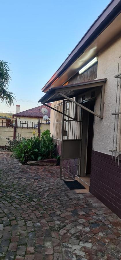 My House Guest House Pretoria Exterior photo